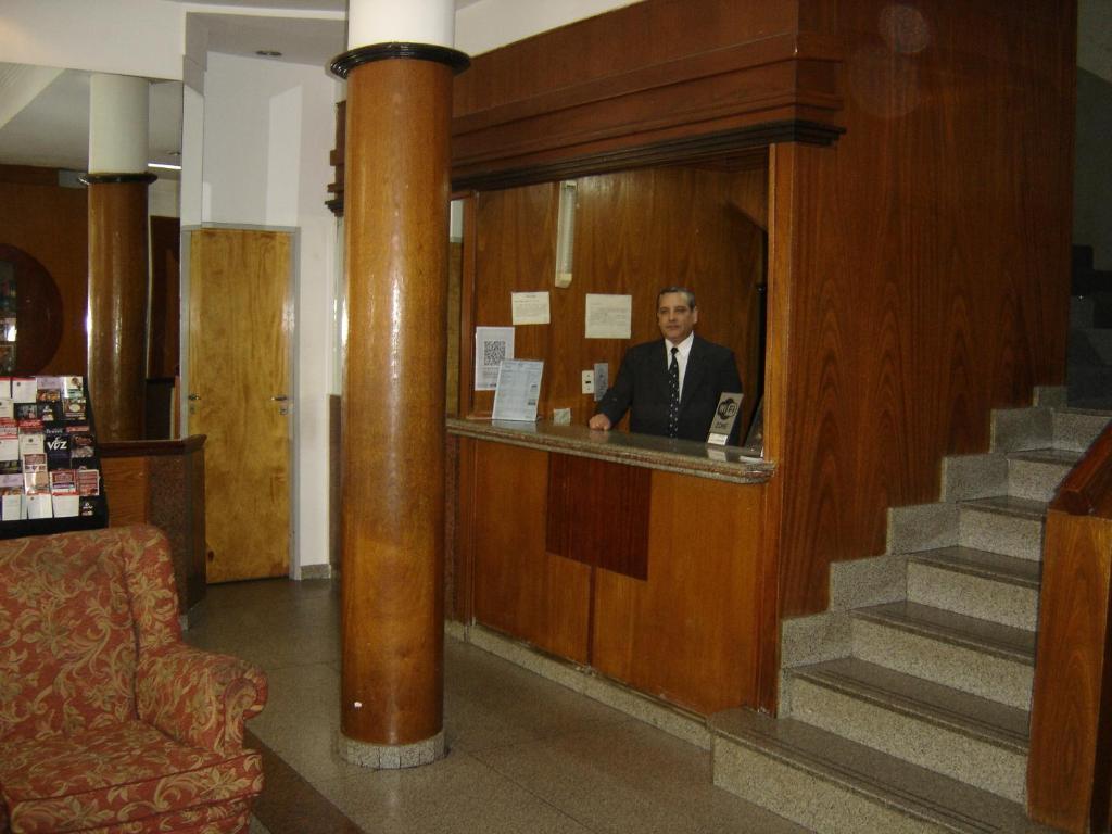 Hotel Chile Buenos Aires Eksteriør bilde